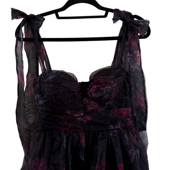 Petal and Pup Women's Midi Dress Small chiffon black floral dark fairy goth vamp - Picture 3 of 7